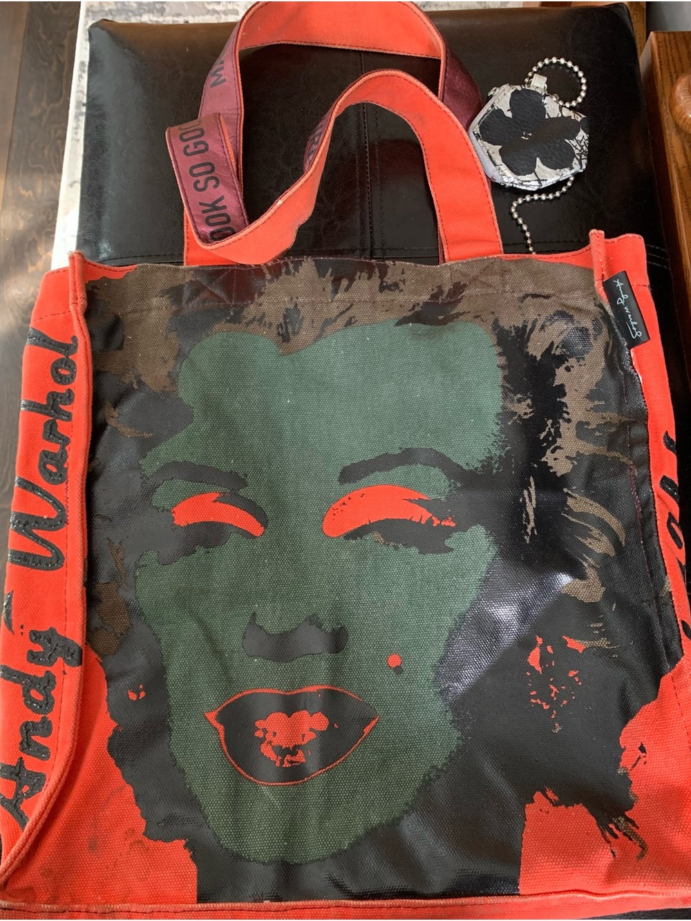 Canvas Shoulder Tote with Pop-Art Face Print in Red & Green